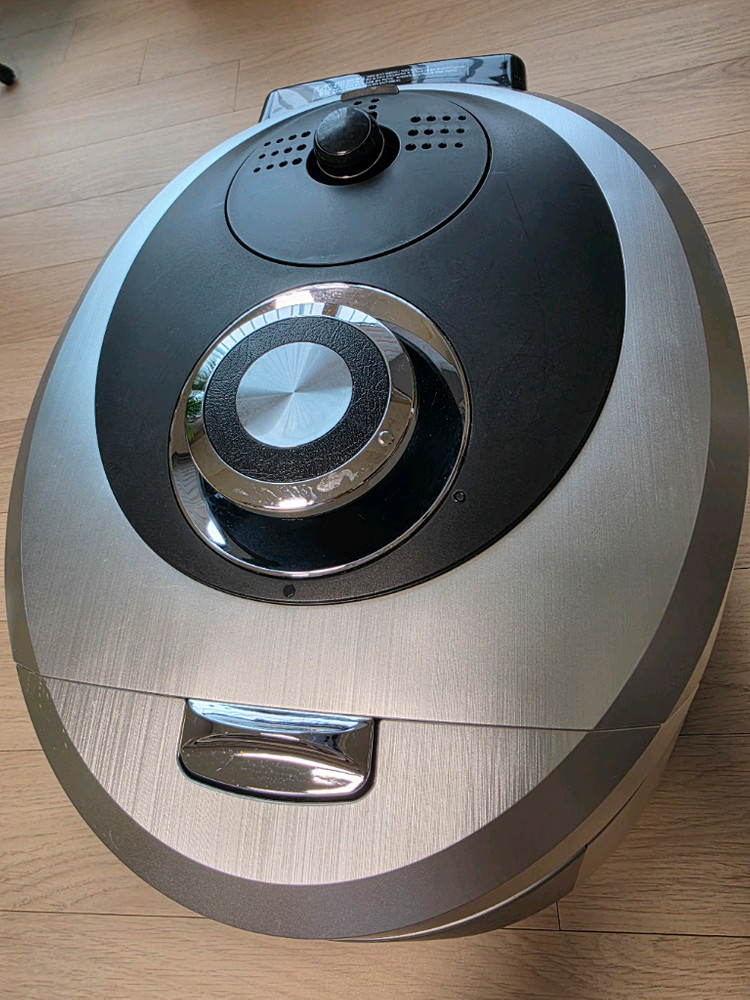 쿠첸 IR 압력밥솥 판매 이미지