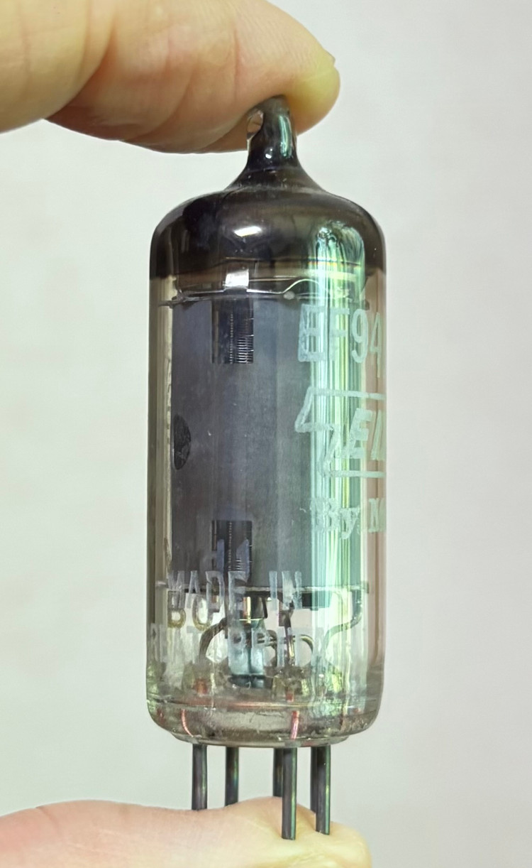 Mullard 멀라드 EF94/6AU6 NOS NIB 판매. 이미지