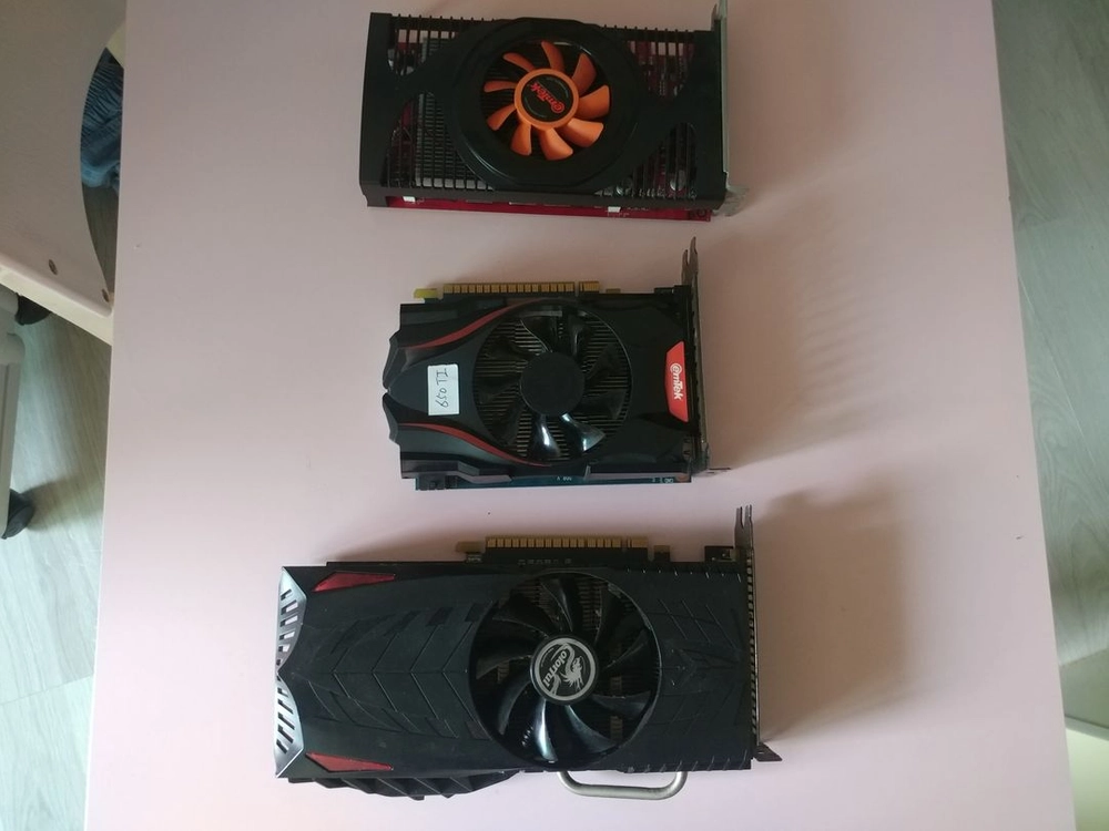 구형 그래픽 카드 GT 640 1G, GTX 550 TI, GTX 650 TI 1G, 9300GS 512M 이미지