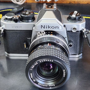 니콘 FM2 필름 카메라 + 35-70mm + 75-150mm f3.5