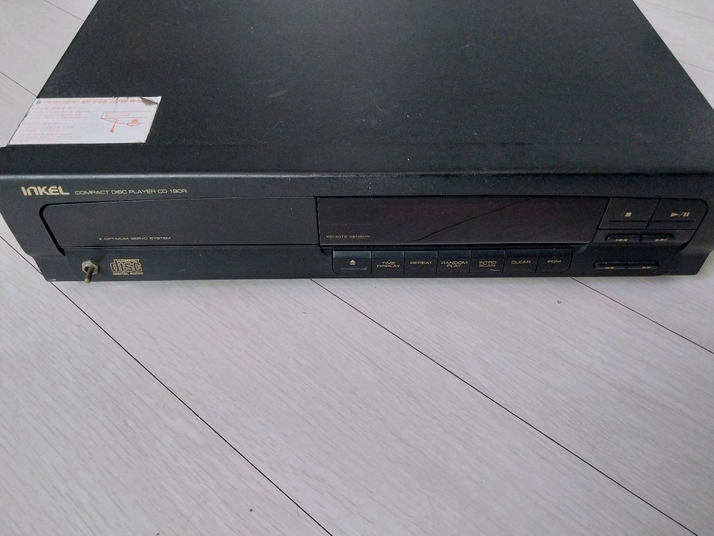 34년된 인켈 CD 플레이어 CD 190R 판매합니다. 이미지
