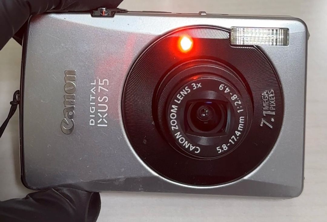 캐논 IXUS 익서스 75 실버 디카(유우시 디카) 이미지