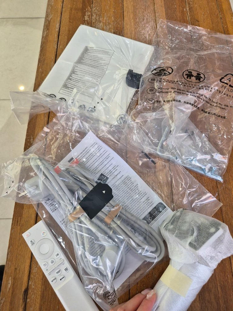 삼성스탠바이미 미사용제품 M5 32인치 이동식티비 이미지