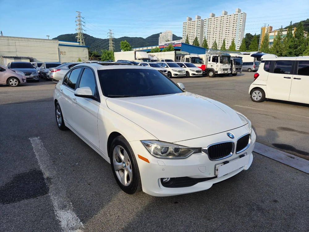 (660만)중고차 BMW 320d F30 무사고 세단 외제차 이미지
