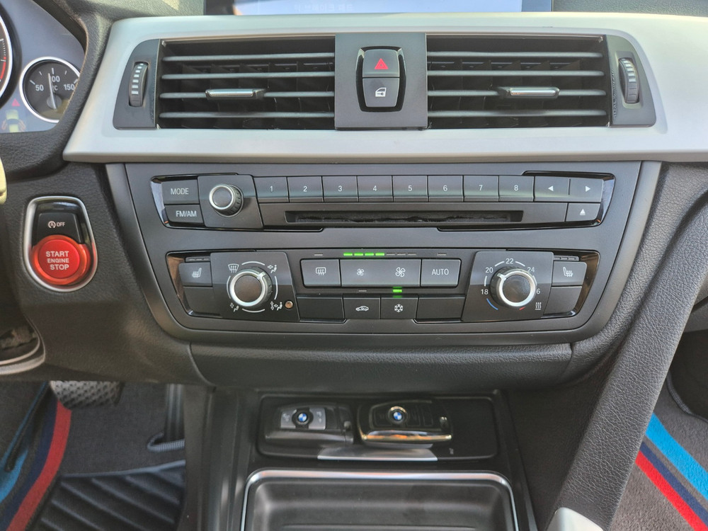 (660만)중고차 BMW 320d F30 무사고 세단 외제차 이미지