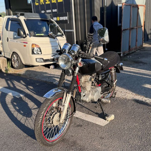 SYM 울프125 이미지