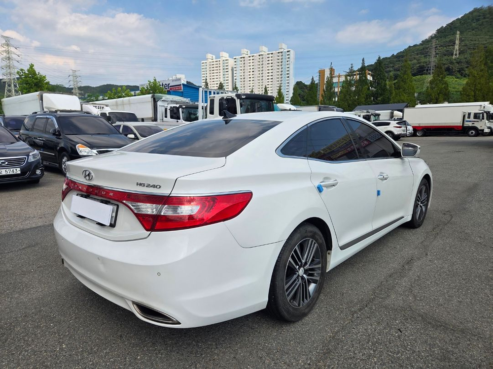 (590만)중고차 그랜저 HG240 화이트 첫차 출퇴근 중형 세단 현대 이미지