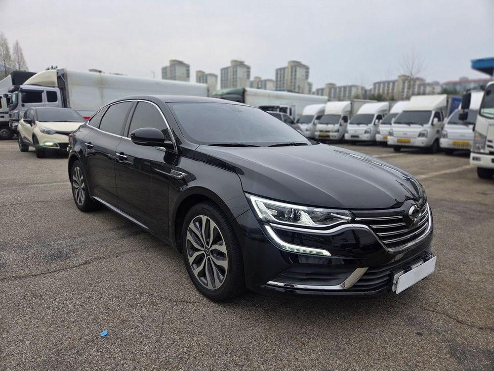 (710만)중고차 SM6 2.0 LE 블랙 세단 승용차 르노삼성 이미지