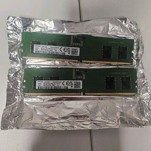 삼성ddr5 pc5-5600 8gb 미사용 2개 팔아요 이미지