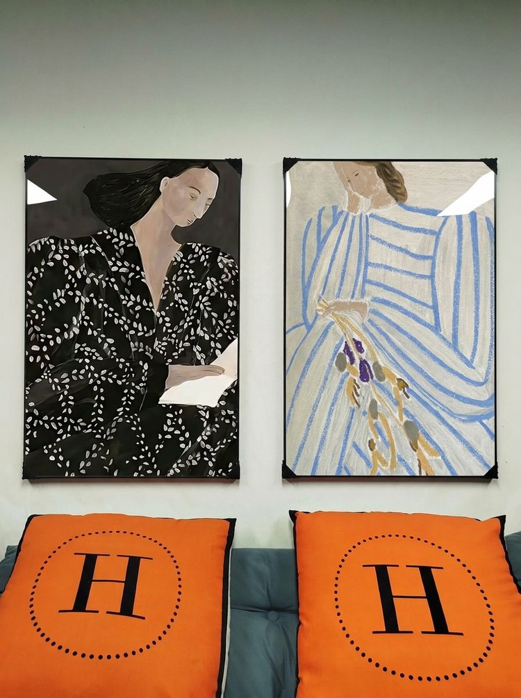 (새상품) 그림 액자 인테리어소품 그림액자 여인그림 인물액자 모던하고 감각적인 거실 홈스타일링 벽걸이 장식용 대형 이미지