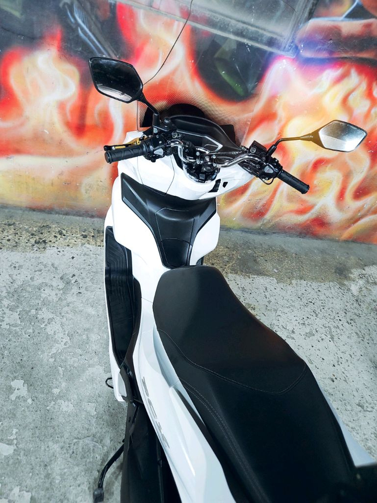 PCX125CC/21년식/76231KM/중고오토바이/스쿠터/배달용 이미지