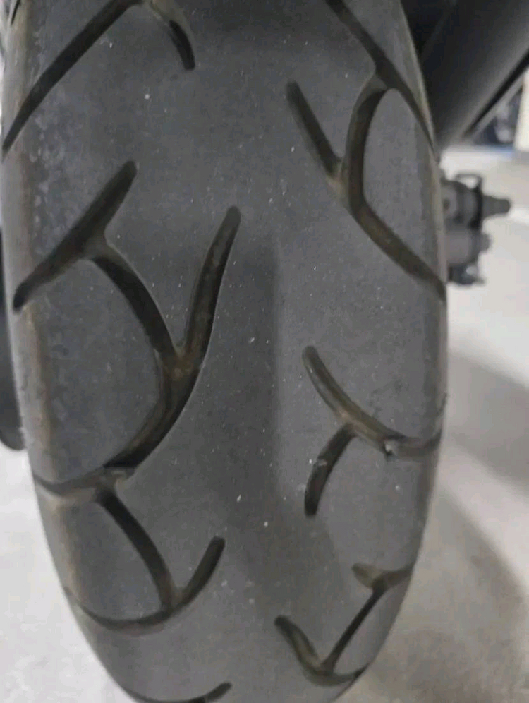 Tmax 티맥스560 23년식 신차급 이미지