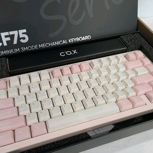 콕스 cf75 알루미늄 기계식 키보드 젤리키캡 핑크 덕킹축 민트컨디션 이미지