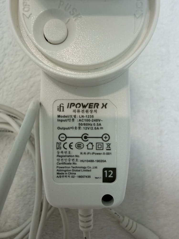 ifi ipowerx 12v 2a 오디오용 어댑터 판매해요! 이미지