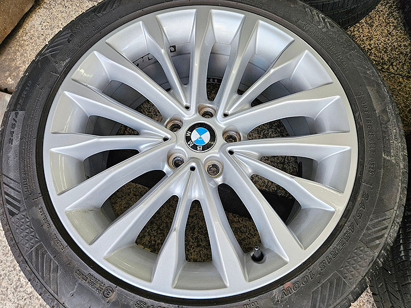 BMW G30 5시리즈 럭셔리 정품 18인치 휠타이어 셋트 No.632 휠 이미지