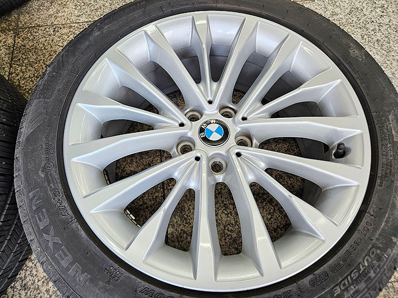 BMW G30 5시리즈 럭셔리 정품 18인치 휠타이어 셋트 No.632 휠 이미지