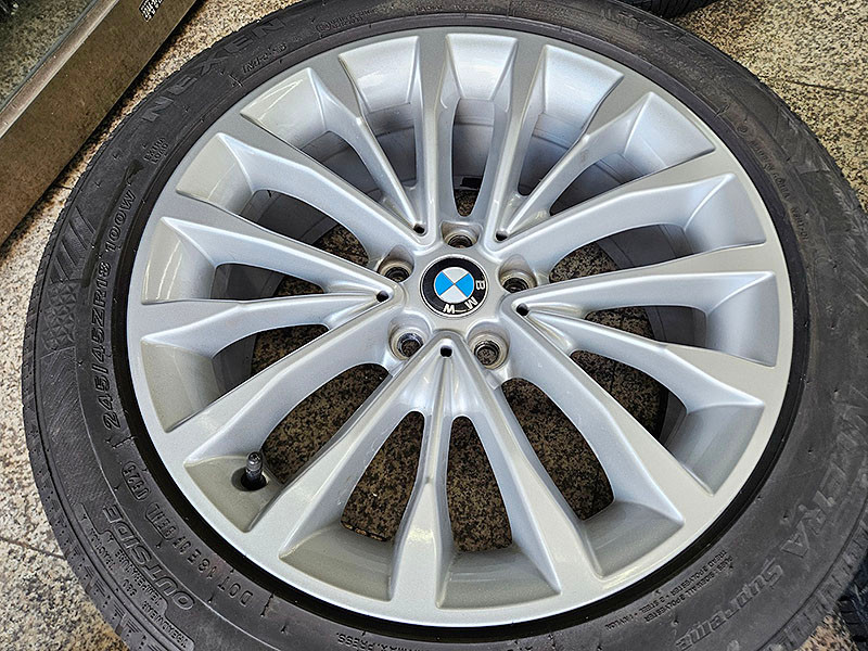 BMW G30 5시리즈 럭셔리 정품 18인치 휠타이어 셋트 No.632 휠 이미지