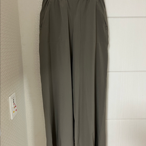 룰루레몬 스위프트 와이드 레그 MR 팬츠 이미지