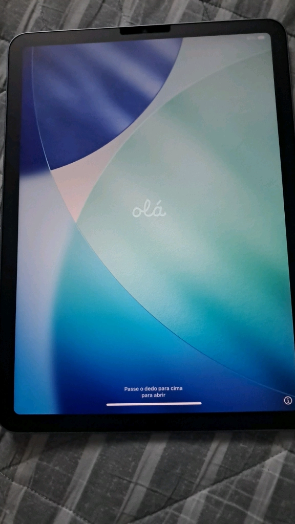 아이패드 에어 5세대 64gb wifi + 애플 매직키보드 이미지