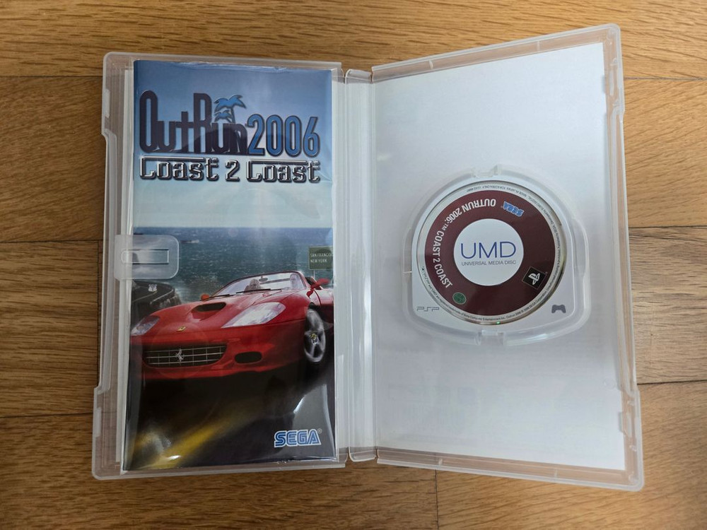 PSP 아웃런 2006 소장급 게임 판매합니다. (프로텍트 케이스) 이미지