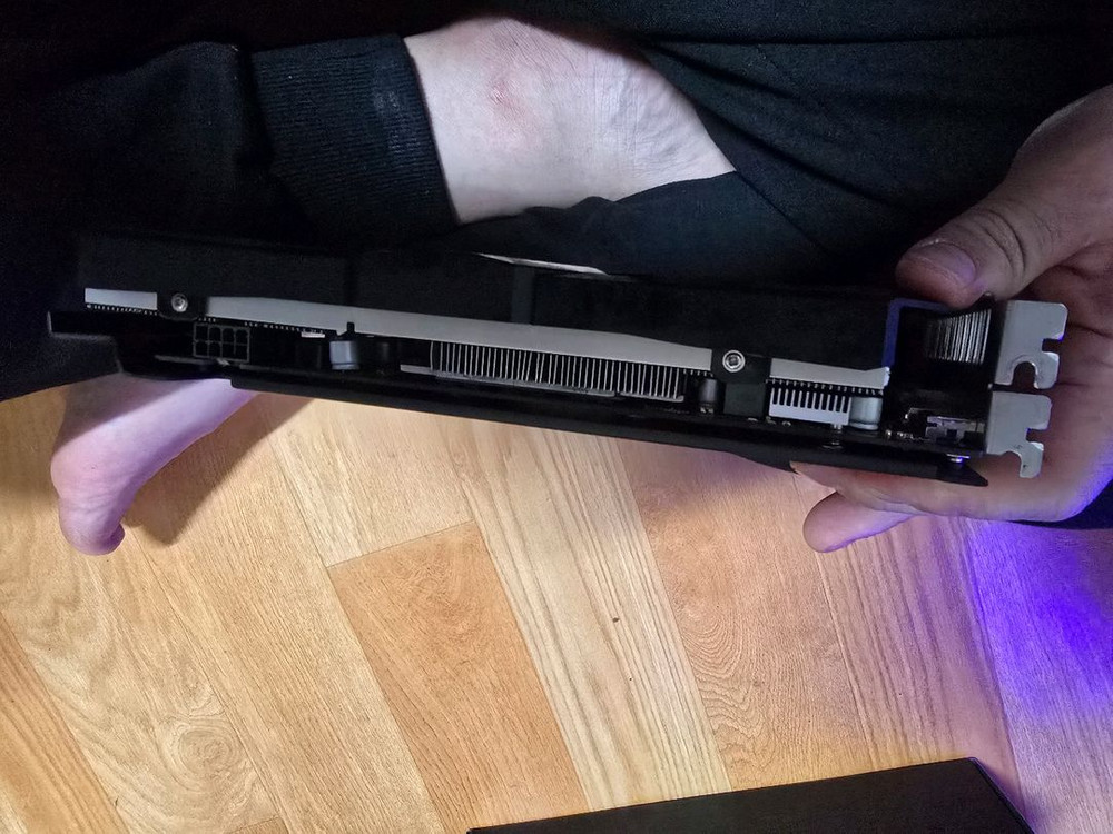 RX 580 8GB 그래픽카드 이미지