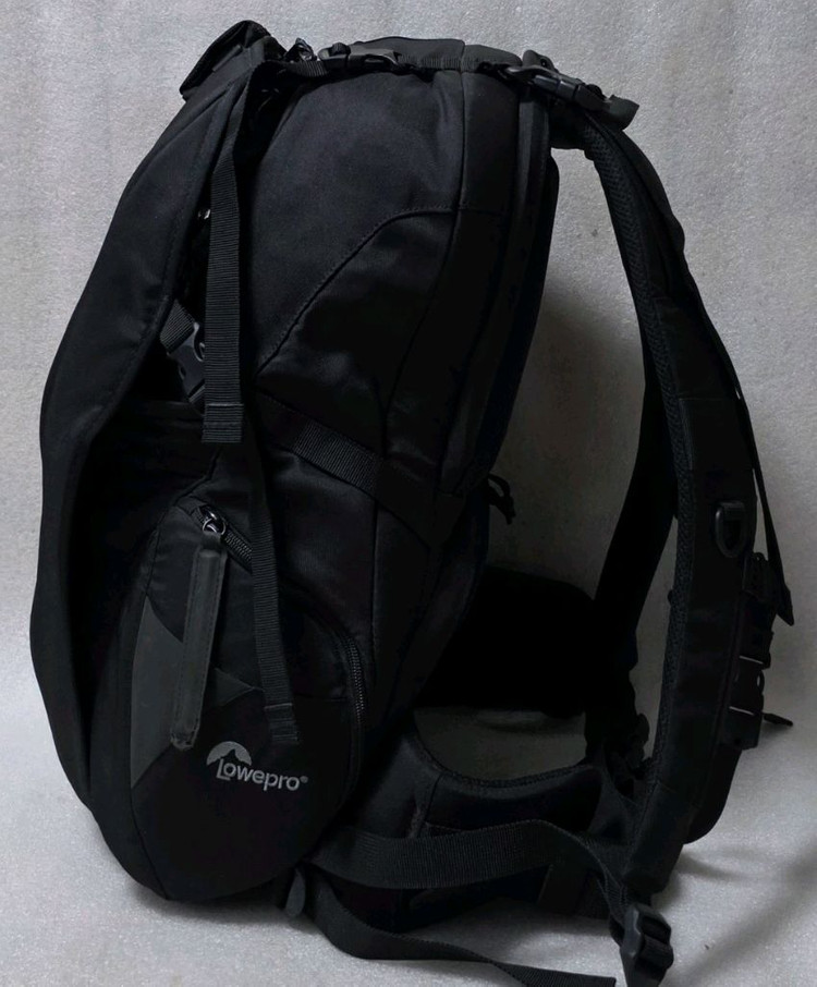 로우프로 Lowepro Primus AW 카메라백팩 40주년 기념가방 이미지
