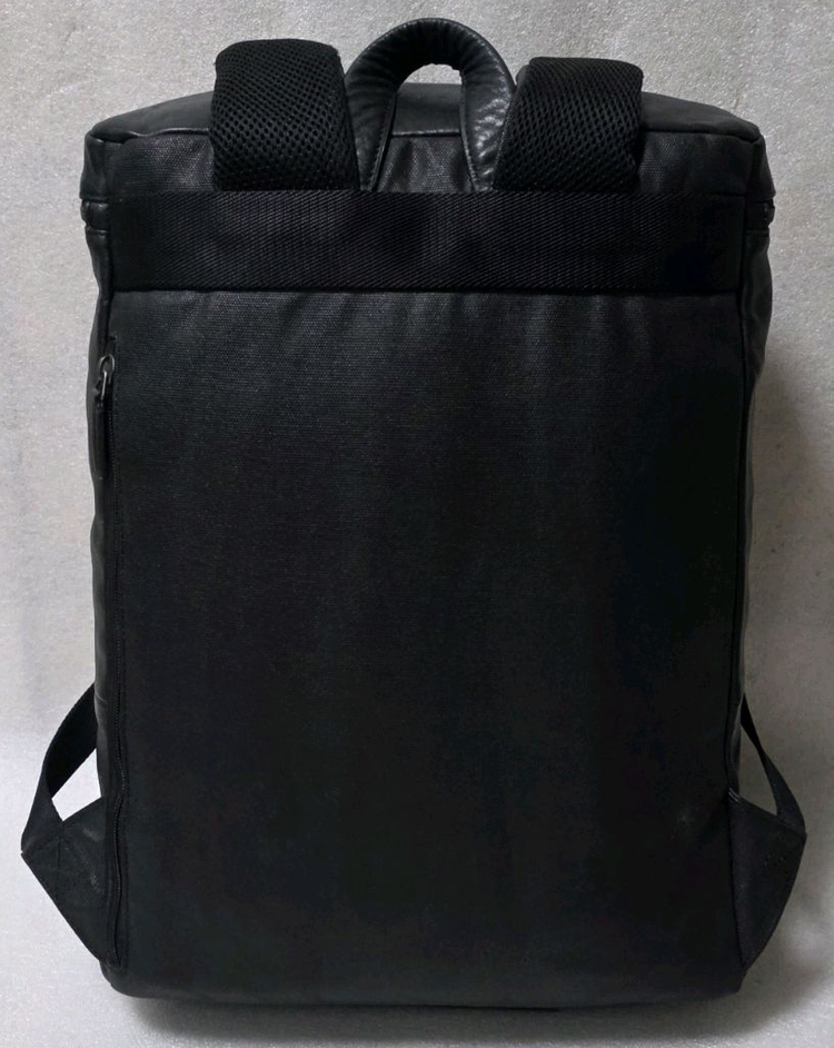 만다리나덕 MANDARINA DUCK 천연가죽 노트북백팩 여행캠핑배낭 이미지