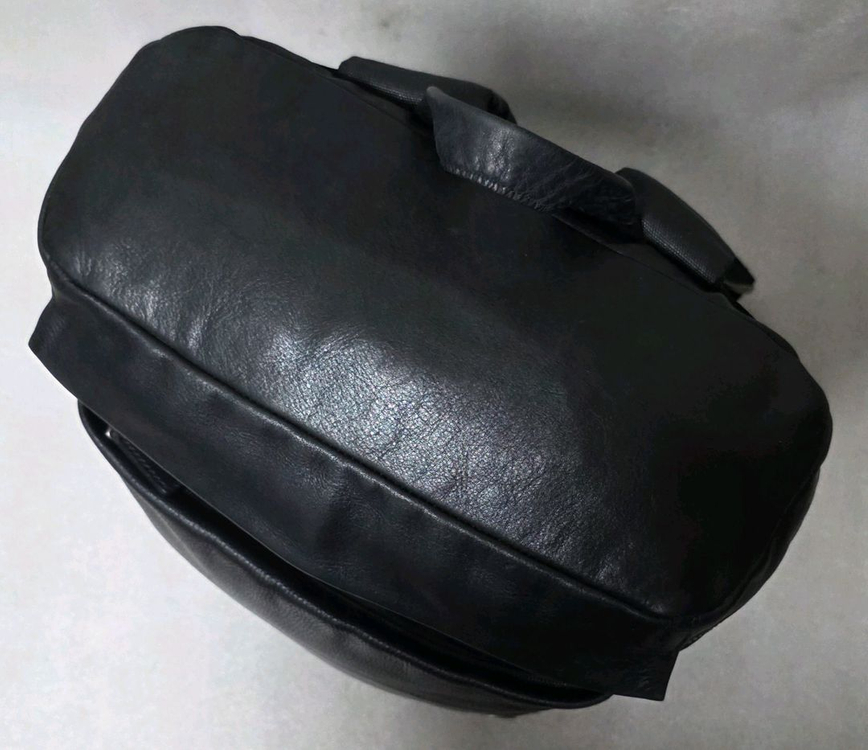 만다리나덕 MANDARINA DUCK 천연가죽 노트북백팩 여행캠핑배낭 이미지
