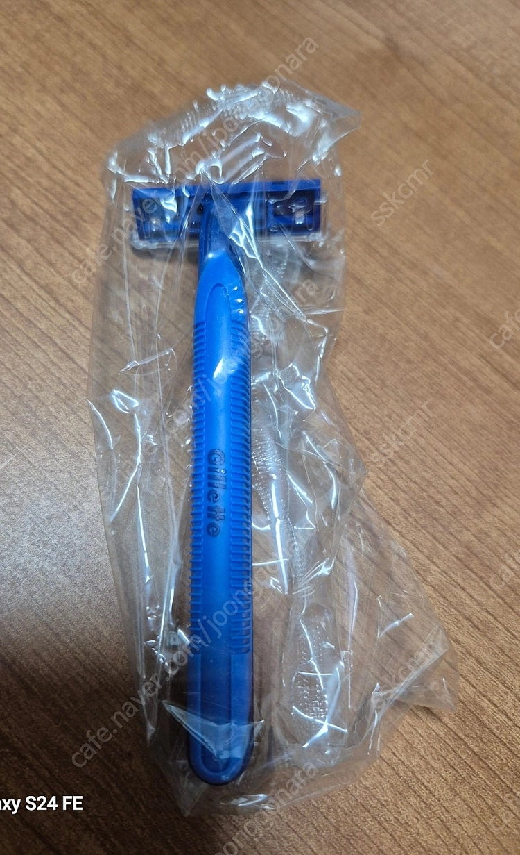 질레트 쉐이빙키트 이미지