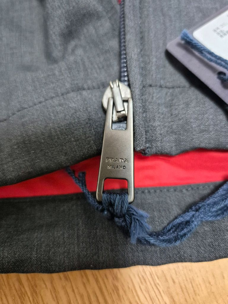 PRADA 프라다 남성 아웃도어 자켓 XL(미사용 새제품) 이미지