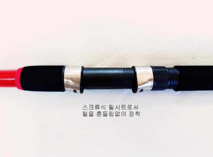 루어낚시대2대+원투대3.4m2대+릴4대+가방 이미지
