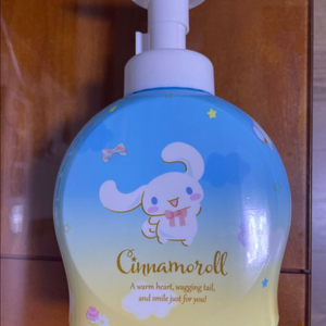 아이깨끗해 시나모롤 핸드워시 공용기(새제품) 이미지