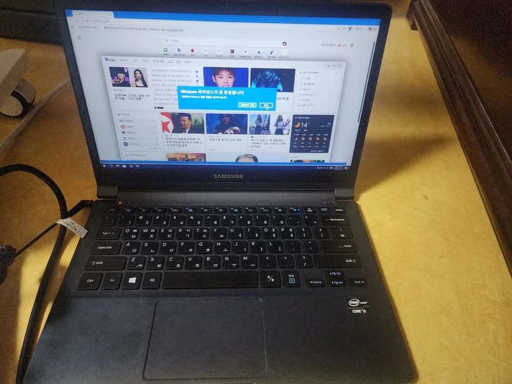 삼성 중고 노트북 I5-3세대 RAM 4GB 128GB 휴대용 NT900X3F-K54S 이미지