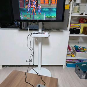안산)LG27인치 LED 모니터 TV+이동식 스탠드+게임기(라즈베리파이3B)팔아요! 이미지