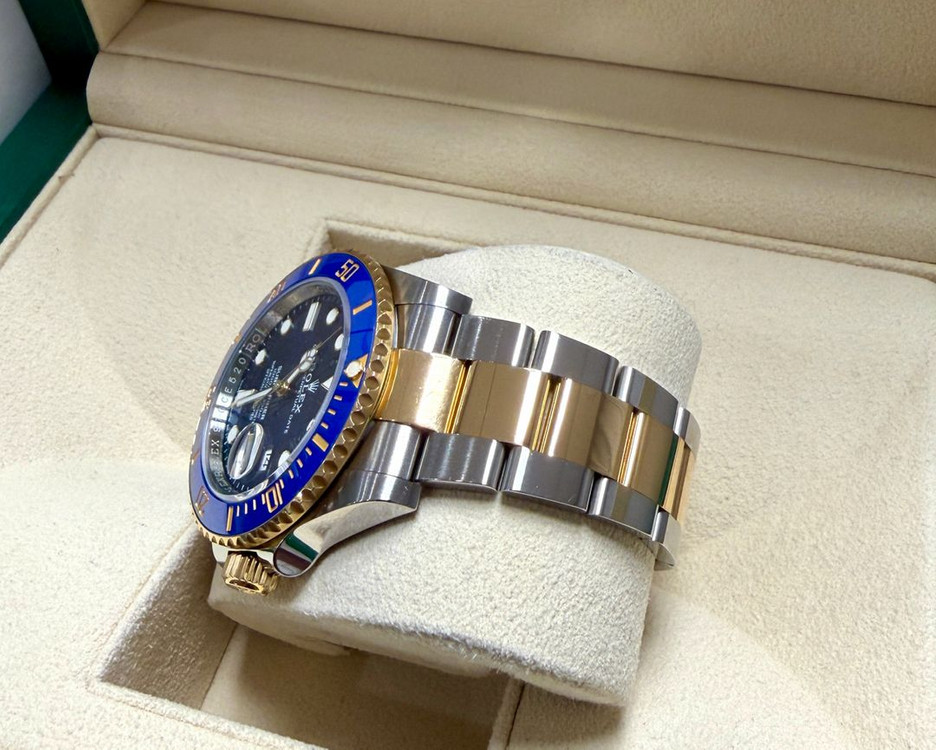 롤렉스 서브마리너 청콤 41mm 신형 판매합니다 이미지