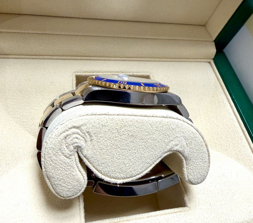 롤렉스 서브마리너 청콤 41mm 신형 판매합니다 이미지