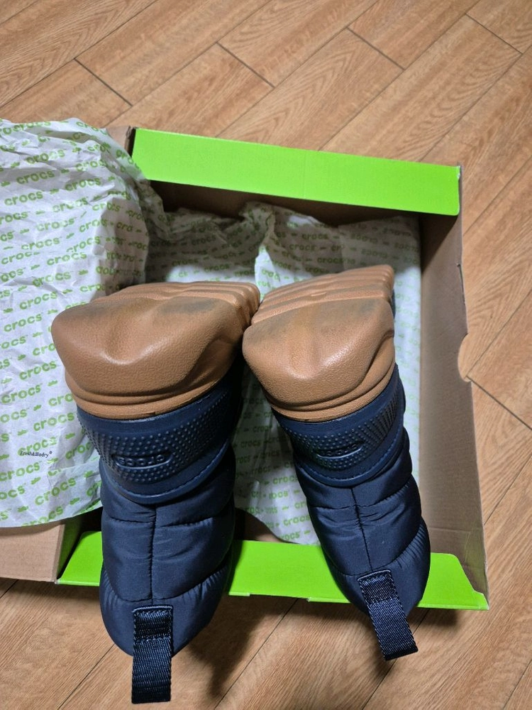 크록스 듀엣 맥스2 부츠 이미지