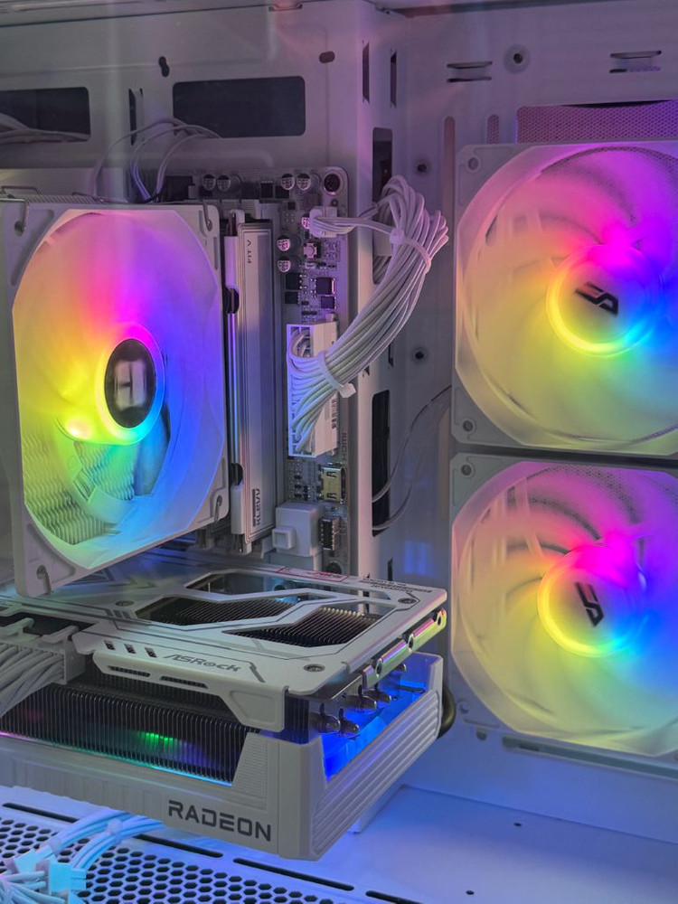 [풀박스/영수증] 9800X3D + RX 9070 XT 화이트 끝판왕 게이밍 PC 판매합니다. 이미지