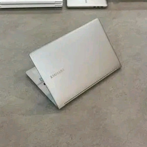 14.5인치 3D 노트북/ssd 탑재/초경량 이미지