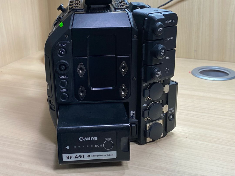 캐논 c300 mark3 판매합니다. 이미지