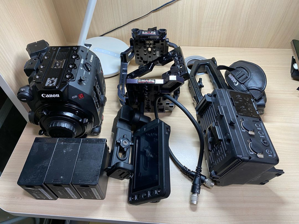 캐논 c300 mark3 판매합니다. 이미지