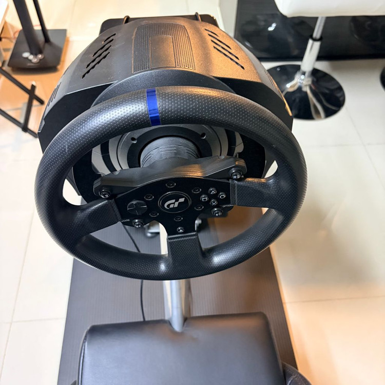 (인하) ps5 레이싱휠(t300rs gt)+플레이시트(레볼루션) 거치대 세트 이미지