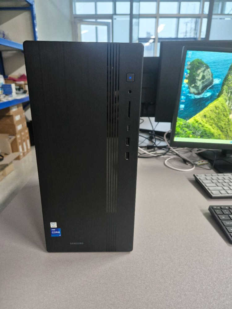 삼성전자 데스크탑 i7 DM500TGZ-AD7A 판매합니다. 이미지