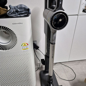 LG 코드제로 A9 무선청소기 세트 이미지