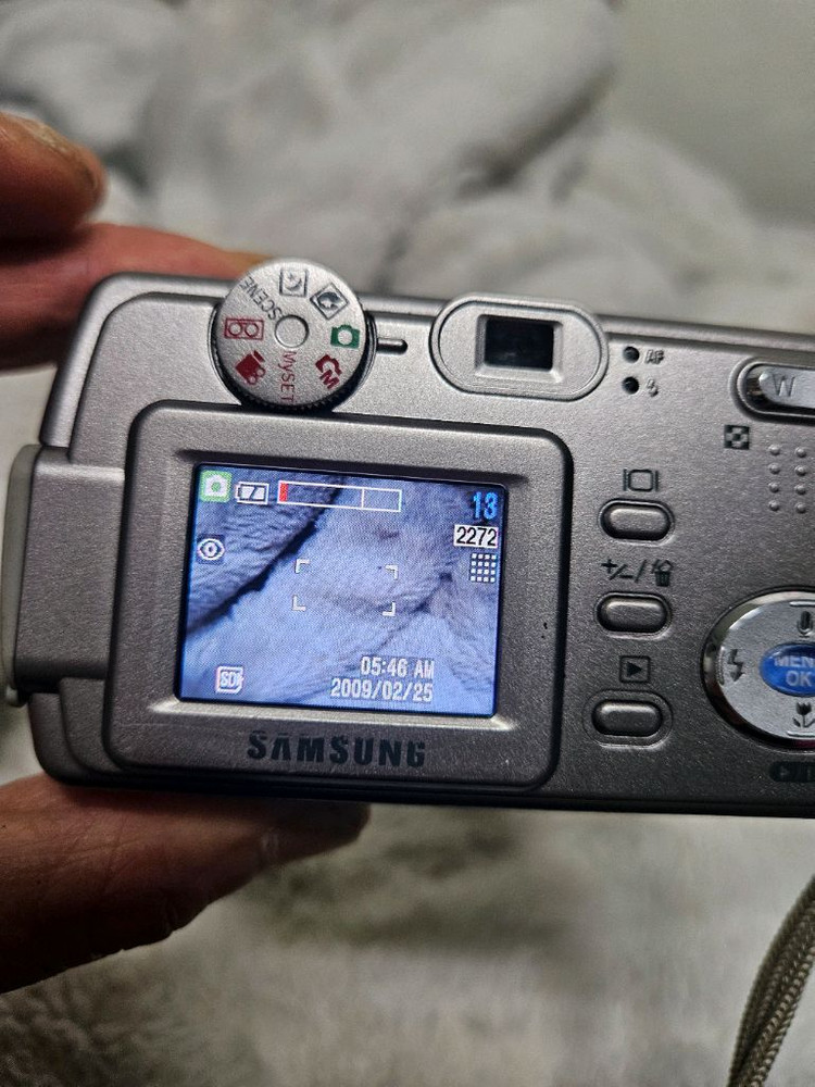 삼성 케녹스 Cyber400 디지털 카메라 레트로 디카 이미지