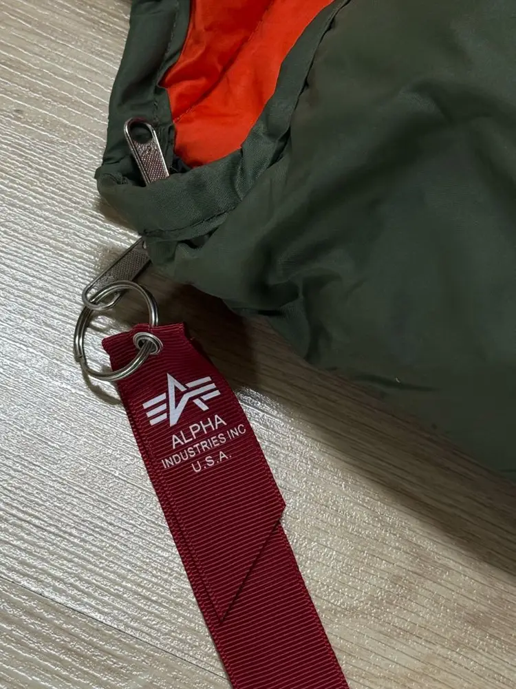 알파인더스트리 침낭 이미지