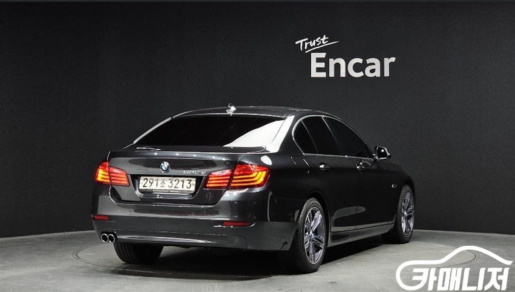 [BMW]5시리즈 (F10) 520d xDrive #고유가특가 이미지