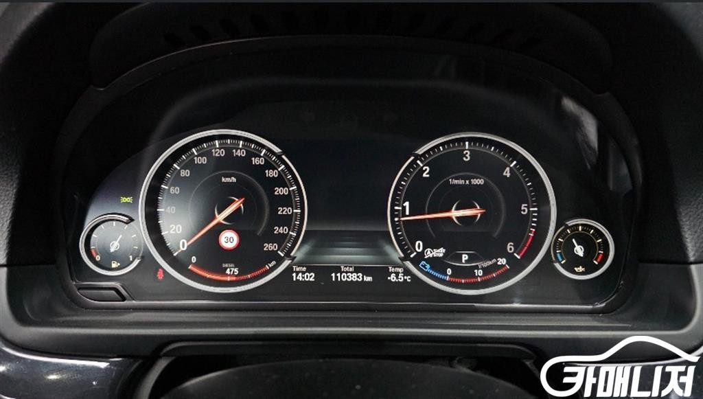 [BMW]5시리즈 (F10) 520d xDrive #고유가특가 이미지