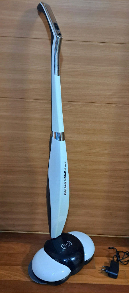 무선 스윙 진공 청소기겸 회전물걸레 청소기 이미지