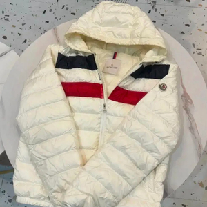 몽클레어 코로우 후드 경량패딩 이미지